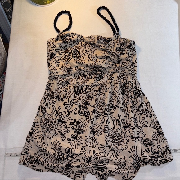 Zara Floral Black and Cream Women's Romper Large - Picture 1 of 6